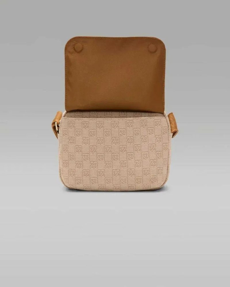 100% ОРИГІНАЛ Jordan crossbody jam23 monogram чоловіча жіноча унісекс сумочка монограмна бежева об'єм 4 літра В НАЯВНОСТІ — фото 7