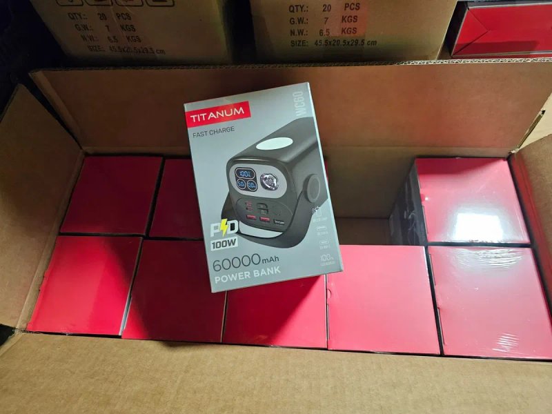 100w 60000mAh оригінальний портативний акумулятор TITANUM WC60 з 100W супер швидкою зарядкою. Якісний Power bank з гарантією 1 РІК, для ноутбука та ін — фото 7