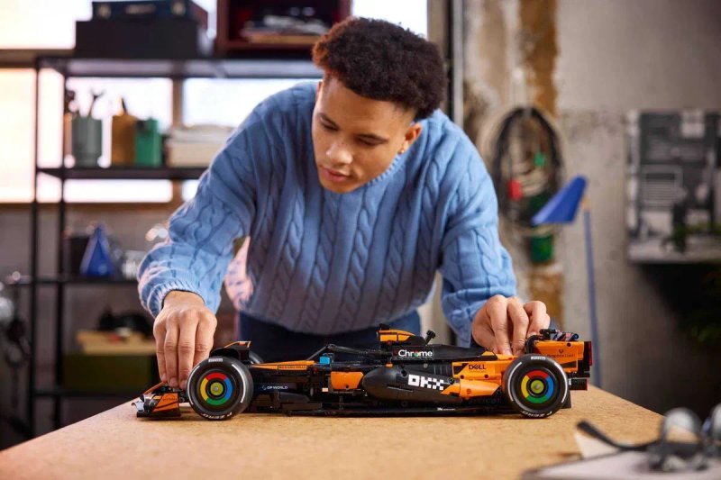 ‼️1675 деталей‼️Конструктор McLaren MCL39 F1 Car (42228)‼️НОВИНКА - Безерень 2026‼️Формула 1 Макларен — фото 4