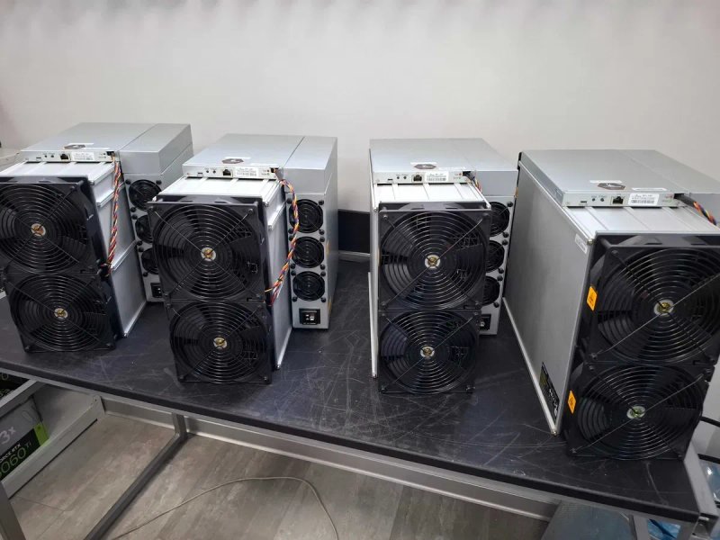 1920$! Майнер Bitmain Antminer S21+ 216TH (Наявність + НАЙНИЖЧА ЦІНА!) — фото 2
