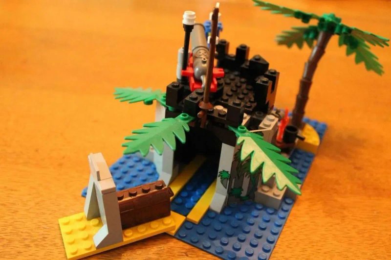 '1995 Колекціонеру Lego 1788 Islanders Pirates Treasure Chest (100% повний, коробка - ні, мануал - є) — фото 4