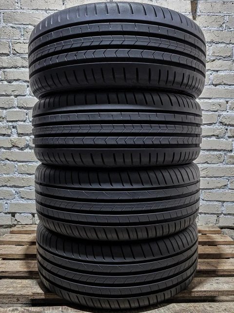 215/45r17 Vredestein | 2023 | 8mm | Made in Hungary | Преміум шини/Комплект/4шт | Як нові, ідеальний стан, без пошкоджень, без ремонтів, без дефектів