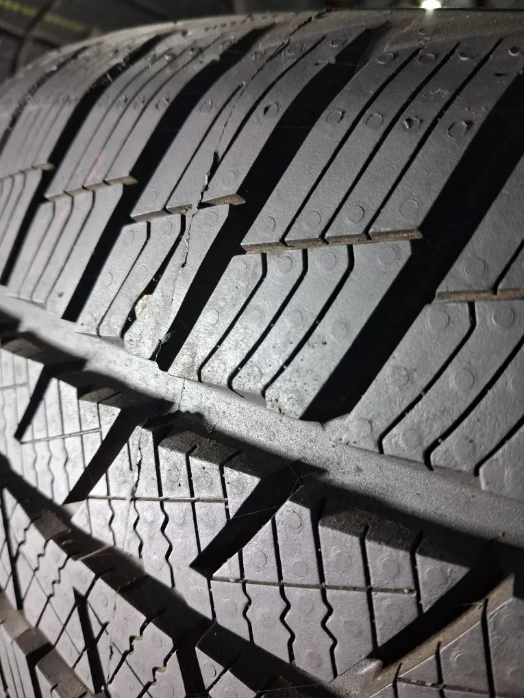 215/60 R17 Barum polaris 5 резина зима ПАРА — фото 2