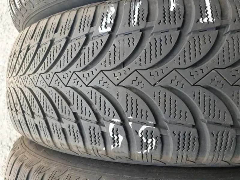 215/70 R16 100T Nexen WinGuardG WH2 зима 4штуки шини б/у — фото 4