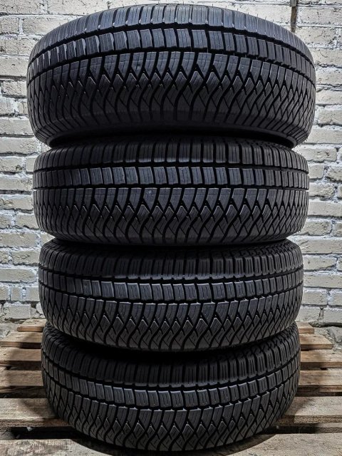 215/70r16 BFGOODRICH | 2025 | 9/8mm | France | Преміум всесезонні шини | Комплект / 4шт | Ідеальний стан, без пошкоджень, без ремонтів, без дефектів
