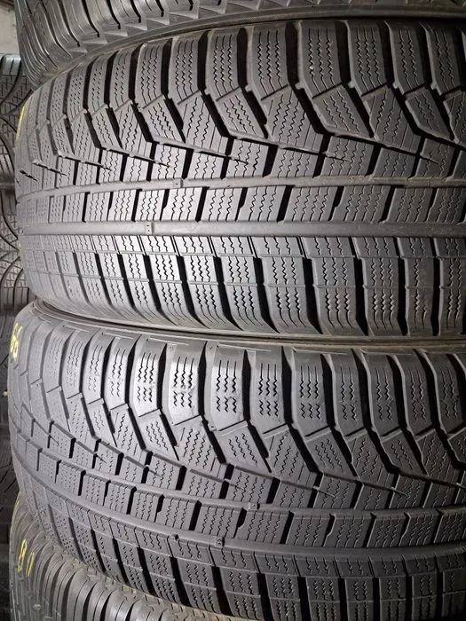 225/60 18 Hankook Icept Evo 2 шини б/у зима Комплект , Пара — фото 3