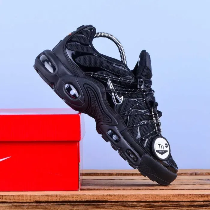 (2264) Акція! Кросівки Nike Air Max TN Plus повністю чорні (41-45) найк найки — фото 4