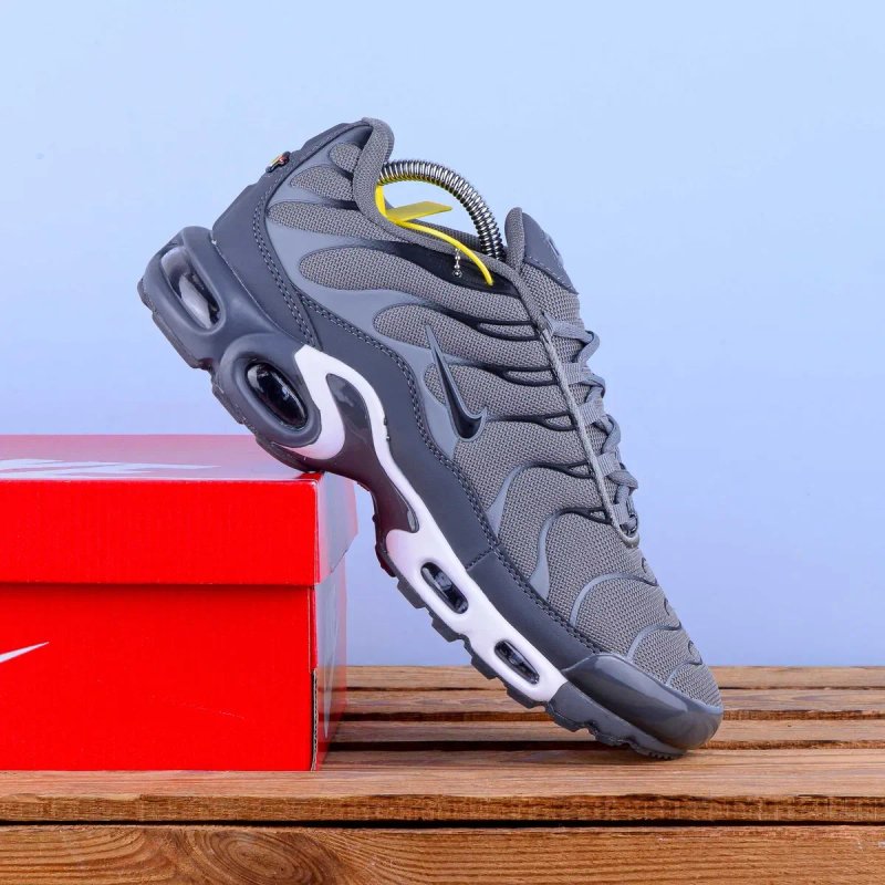 (2362) Акція! Кросівки Nike Air Max TN Plus сірі (41-46) найк найки В'єтнам — фото 4
