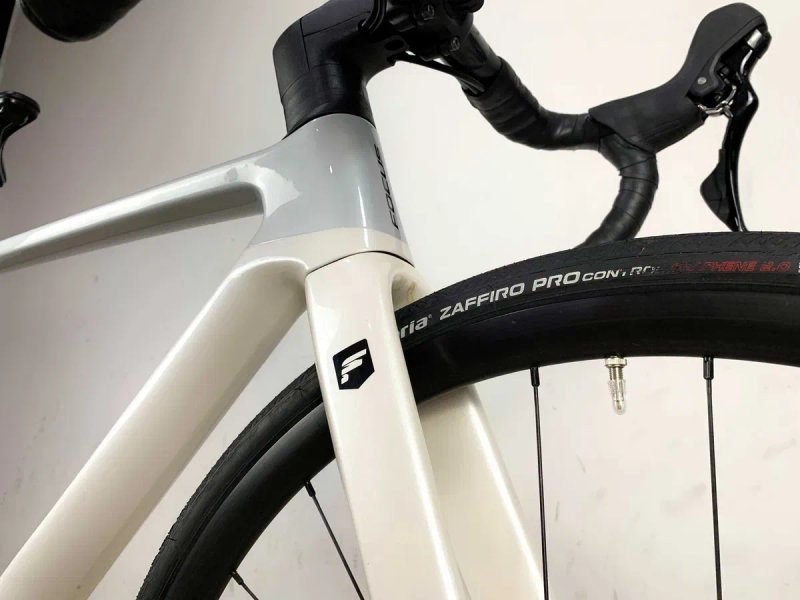 2х12 Focus Izalco MAX 8.7 Шосе карбон — фото 3