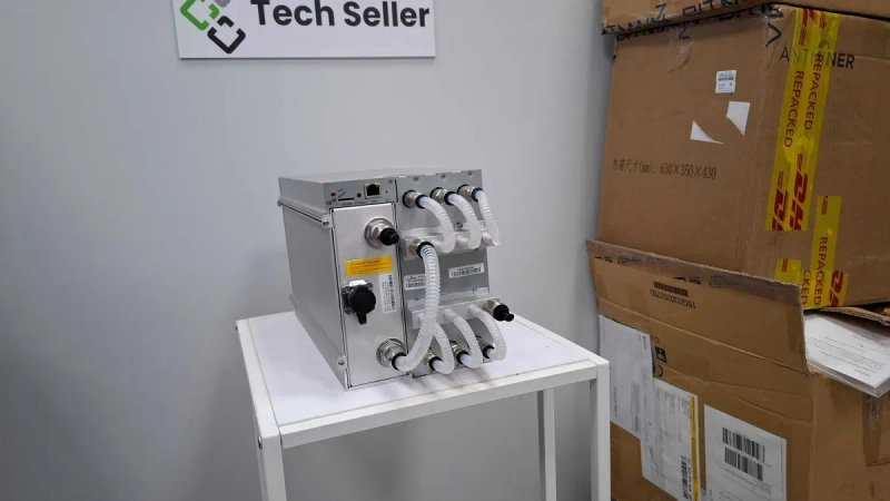 3000$ Майнер Bitmain Antminer S21+ HYDRO 358Th + Гарантія — фото 2
