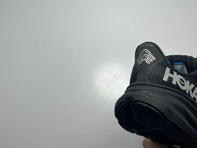 40.5-25.5см ОРИГІНАЛ 100% Кросівки HOKA CLIFTON 9 GORE-TEX BLACK  1141490 BBLC — фото 5