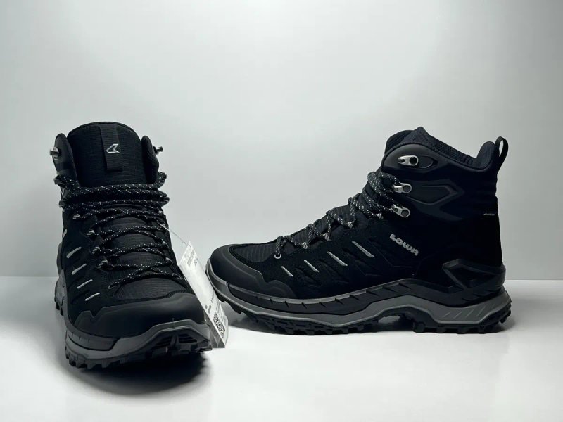 42.5-26.9см ОРИГІНАЛ 100% Кросівки LOWA INNOVO GORE-TEX MID BLACK 311330 9930 — фото 2