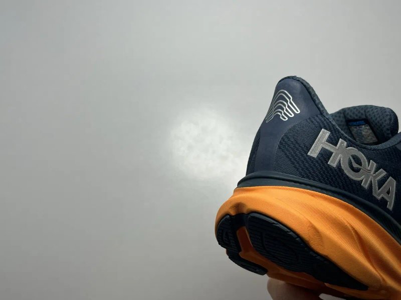 44.5-28.5см ОРИГІНАЛ 100% Кросівки HOKA CLIFTON 9 GORE-TEX 1141470F SGZ — фото 5
