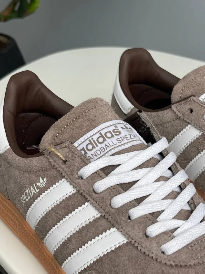 36-45 р кросівки Adidas Handball Spezial Earth Strata Gum light brown — фото 2