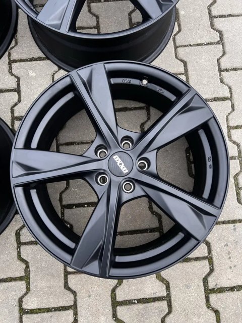 5/114.3 R19  Hyundai / Mazda / Kia
