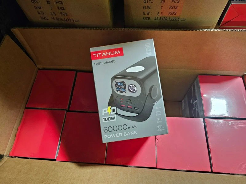 60000mAh PD100W power bank TITANUM WC60; Оригінальний павербанк з надзвичайно швидкою зарядкою, для ноутбука чи смартфона! З ліхтариком, ГАРАНТІЯ 1рік — фото 7