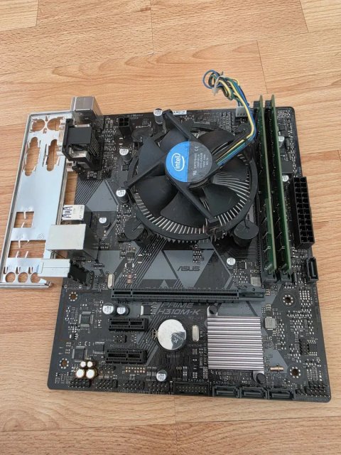 6ядер Intel i5-8500 4. 1Ghz+16gb ddr4 +Материнка Мощний комплект  s1151
