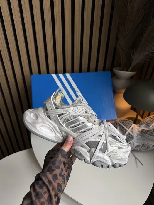 Adidas Vento XLG Deluxe Grey трендові кросівки адідас венто сірі — фото 2
