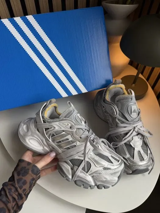 Adidas Vento XLG Deluxe Grey трендові кросівки адідас венто сірі — фото 7