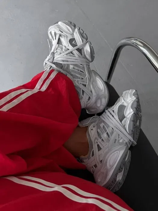 Adidas Vento XLG Deluxe Grey трендові жіночі кросівки на платформі — фото 3