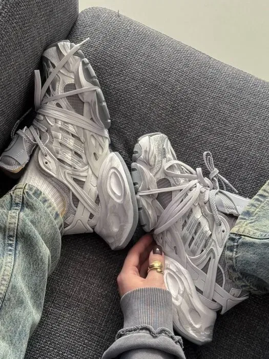 Adidas Vento XLG Deluxe Grey трендові жіночі кросівки на платформі — фото 8