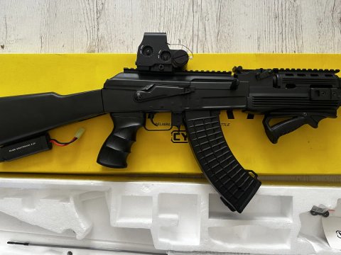 AK-47 CYMA CM520