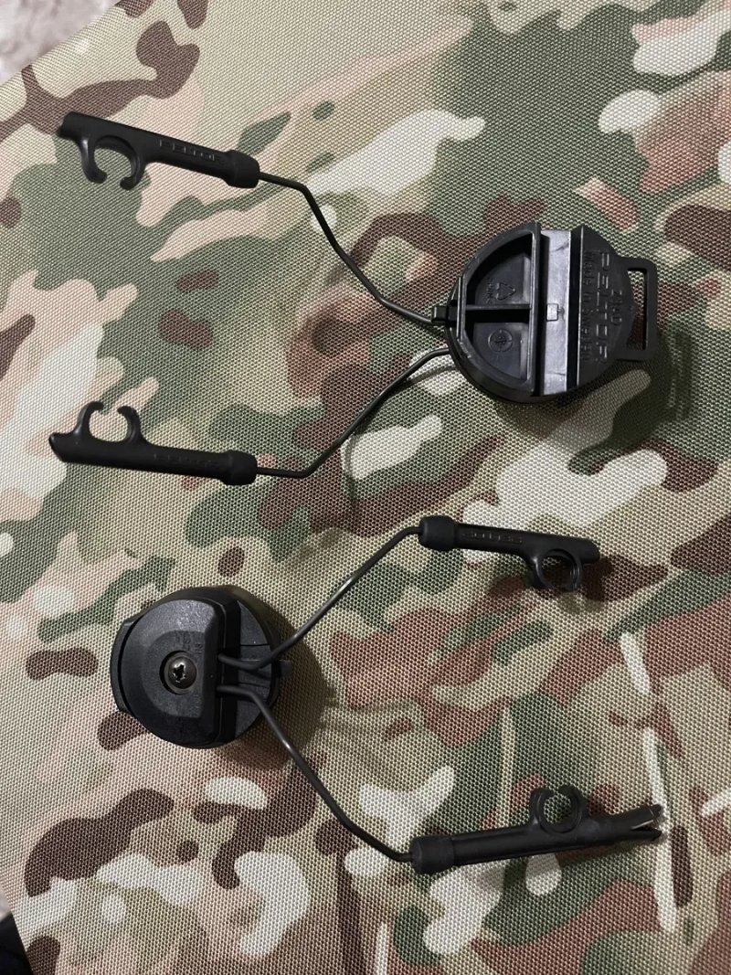 Активні навушники PELTOR XPI 3M™ ComTac™ + кріплення Original, все нове‼️ — фото 3
