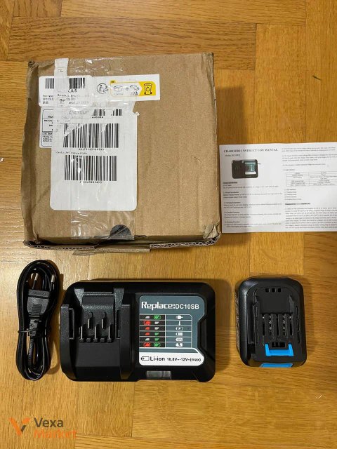 Акумулятор BL1040 10.8V 4Ah з зарядним пристроєм