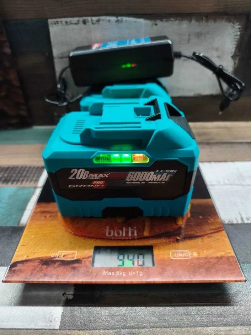 Акумулятор GRAND 20В 6Аг АКБ-20/6 Makita Procraft Eltos Stromo Vitals + зарядка штекер 3А / набір 2 АКБ + швидка подвійна зарядна  станція 2×4А — фото 5