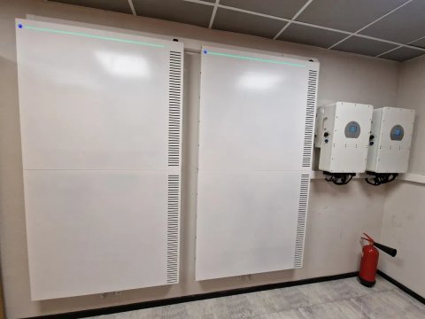 Акумулятор Lifepo4 60kw,  bos g, deye