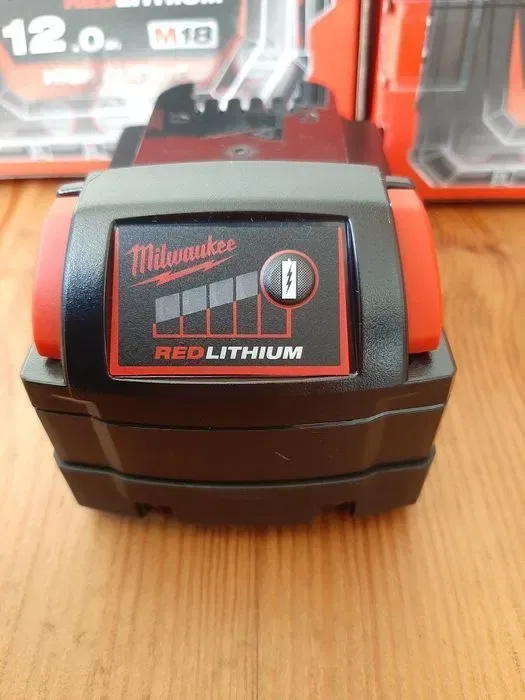 Акумулятор Milwaukee M18 B5 Оригінал, Нові 18v 5Ah. Гарантія 3 роки — фото 4