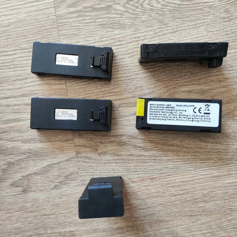 Акумулятор на 500 та 1800mAh на Квадрокоптер дрон Е88,E99,P1,K3, P10,A13  S98 — фото 5