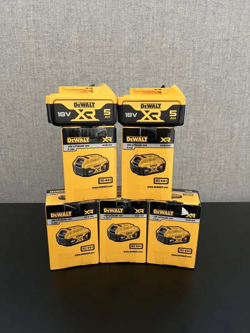 Акумулятори DeWalt 18V 4Ah (DCB182) 5Ah (DCB184)FLEXVOLT 54V 6Ah(DCB546) 9Ah (DCB547) Зарядні пристрої — фото 2
