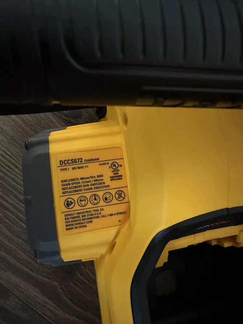 Акумуляторна ланцюгова,цепна пила Dewalt DCCS672X1 60v. — фото 6