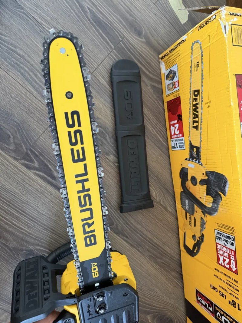 Акумуляторна ланцюгова,цепна пила Dewalt DCCS672X1 60v. — фото 8
