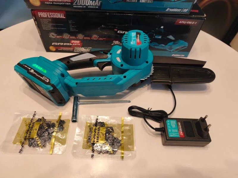 Акумуляторна пила GRAND АПЦ-6М 20В 2Аг Brushless 6" + телескопічна штанга 1,3–2 м подовжувач висоторіз — фото 5