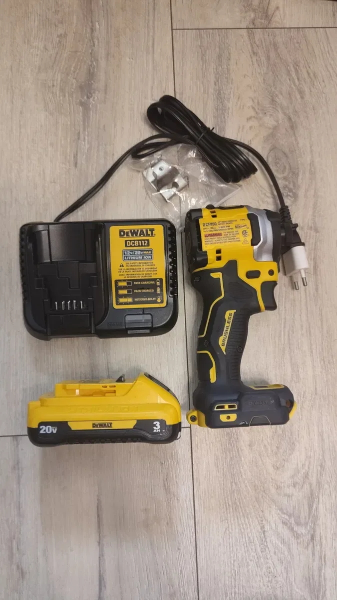 Акумуляторний безщітковий гайковерт DEWALT DCF850B ATOMIC 206Hm США — фото 6