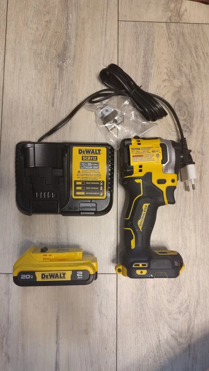 Акумуляторний безщітковий гайковерт DEWALT DCF850B ATOMIC 206Hm США — фото 8