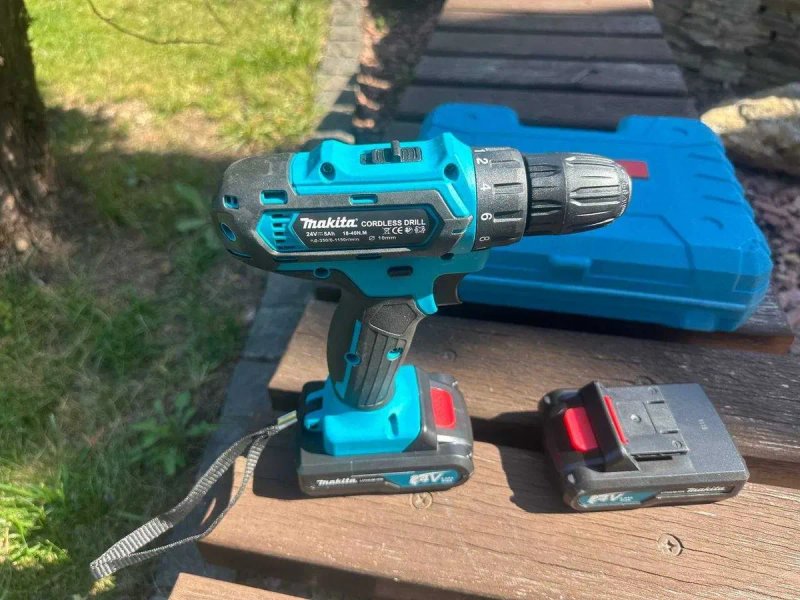 Акумуляторний шуруповерт Makita 24v. 2 акумулятора + кейс. Шурупокрут — фото 2