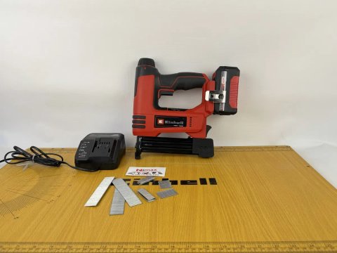 Акумуляторний степлер Einhell TE-CN 18 Li Solo з зарядкою