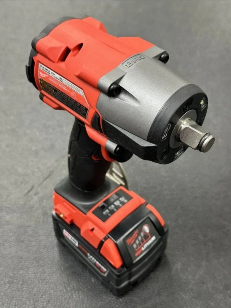Акумуляторний ударний гайковерт 1/2" Milwaukee 2962-20 (FMTIW2F12-0X) M18 FUEL 880Hm — фото 5