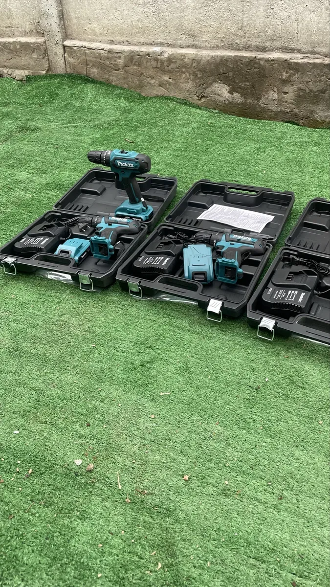 Акумуляторний ударний шуруповерт Makita DF330DWE — фото 2