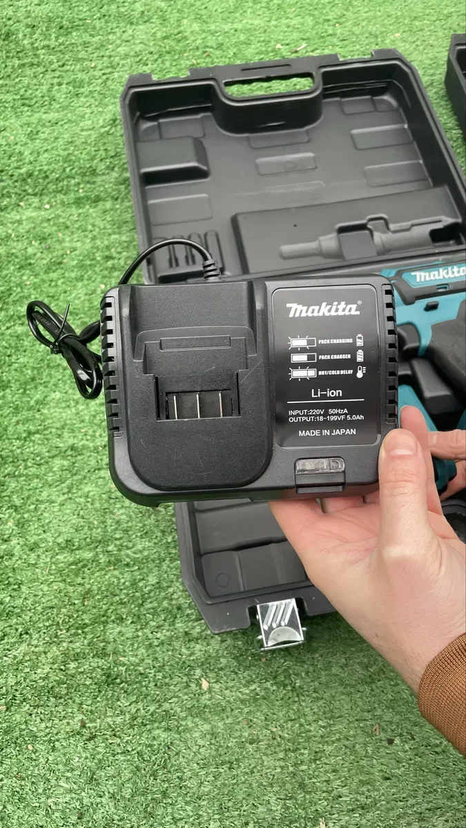 Акумуляторний ударний шуруповерт Makita DF330DWE — фото 7
