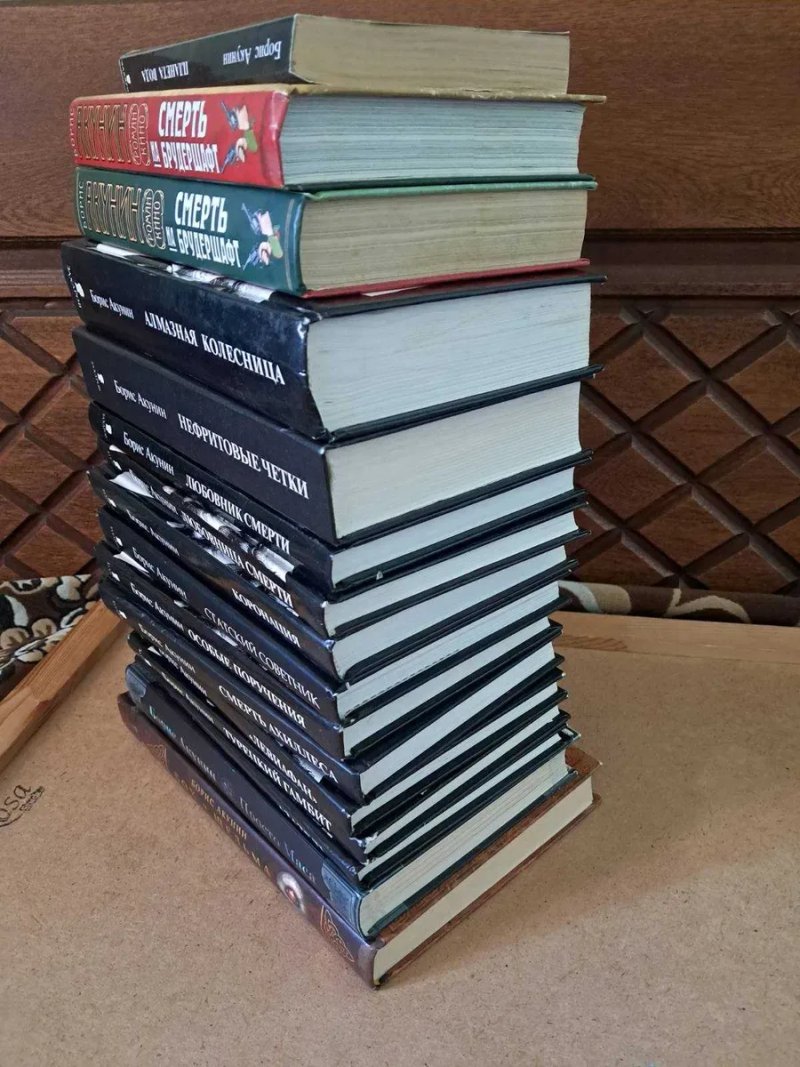 Акунин. Приключения Эраста Фандорина и другие. 16 книг в твердом переплете — фото 3