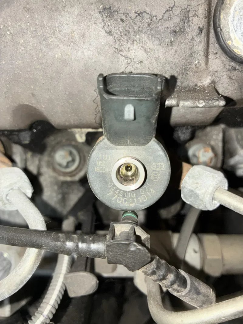 аливна форсунка Renault/Nissan/Opel 1.9 dCi — Bosch 0445110021 — фото 3
