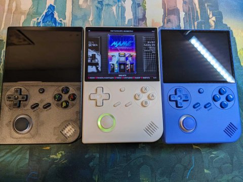 ANBERNIC RG40xx V Ретро ігрова приставка 64GB Batocera