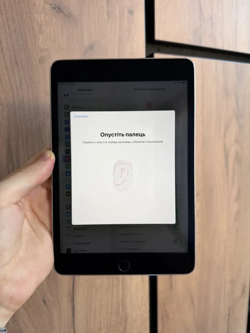 Apple iPad Mini 4 128gb Wi-Fi a1538 — фото 4