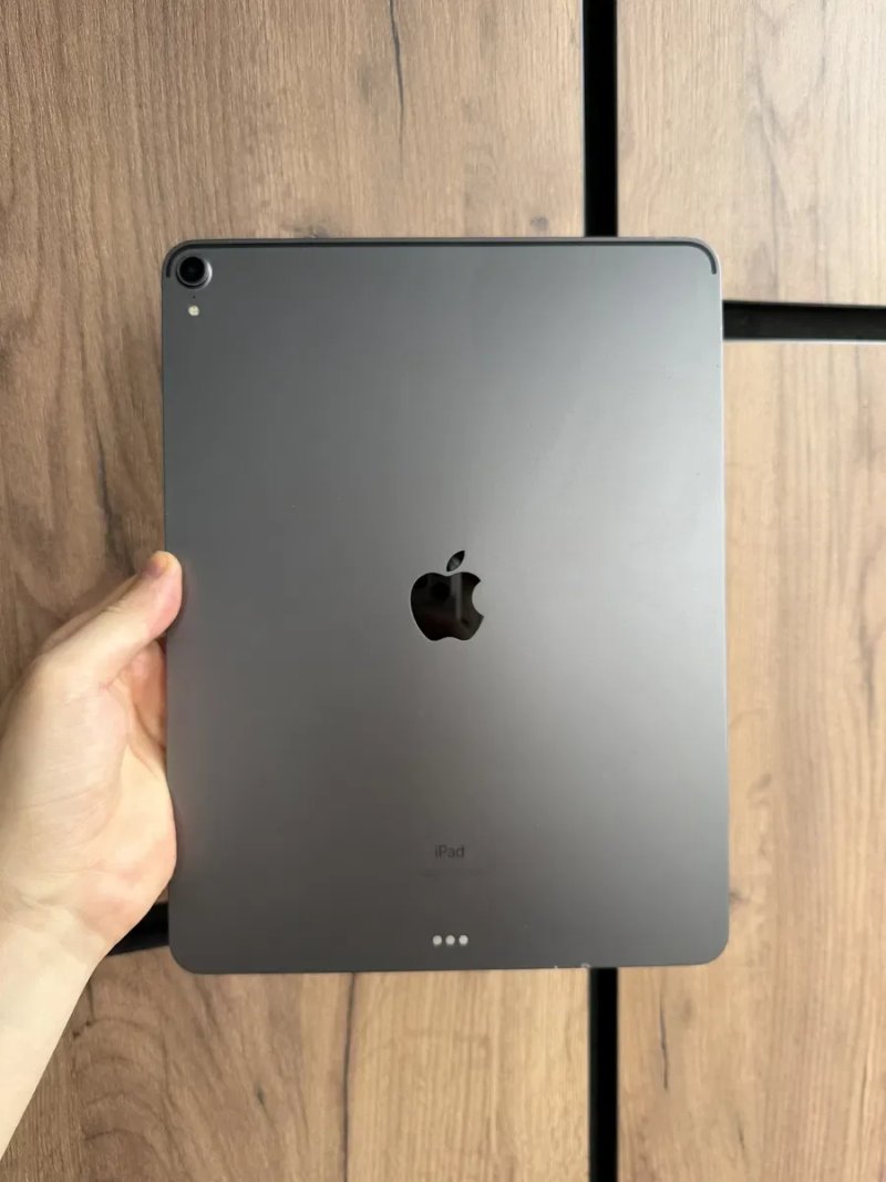 Apple iPad Pro 12.9 gen 3 256gb Wi-Fi a1876 — фото 4