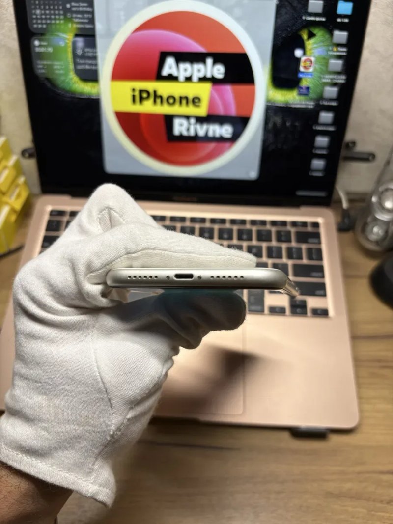 Apple iPhone 11 128GB Білий — фото 6