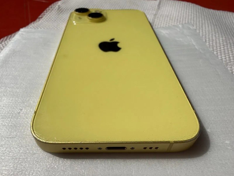 Apple iphone 14 256gb yellow — фото 3